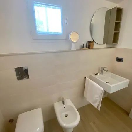 Marina Bay Suites Peschici